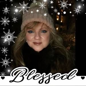 Meet your Posher, Nancy